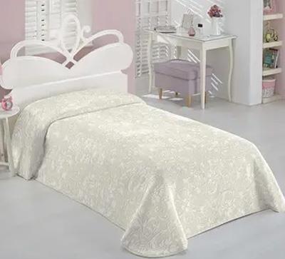 Dinarsu Battaniye 160*220 Emb. Viz. Kut. Romance Bej